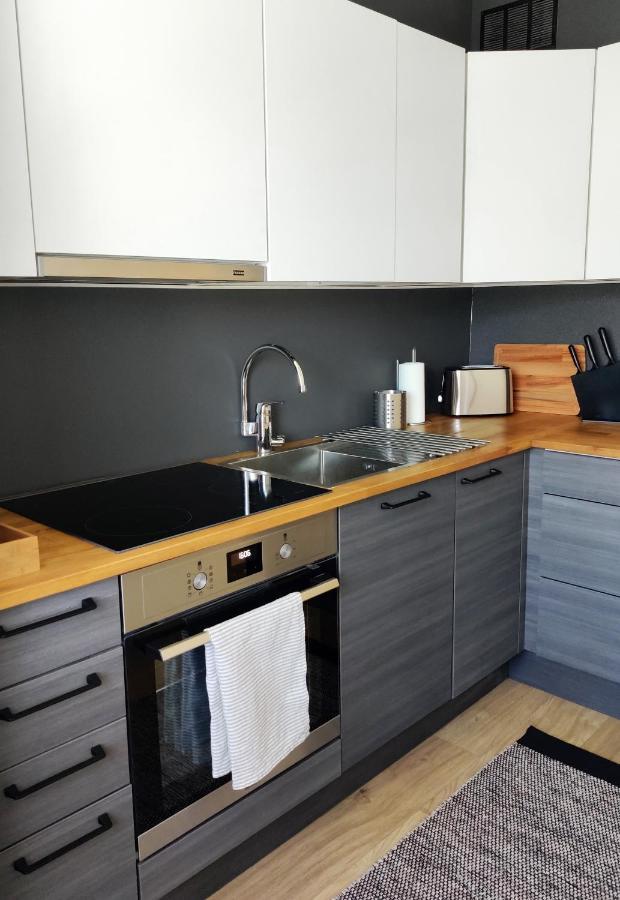 Trendy In The Heart Of Lahti, Free Parking Appartement